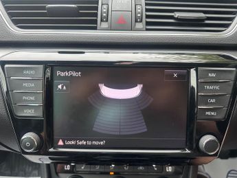 Skoda Superb 2.0 TDI SE L Executive Euro 6 (s/s) 5dr
