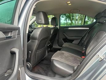 Skoda Superb 2.0 TDI SE L Executive Euro 6 (s/s) 5dr