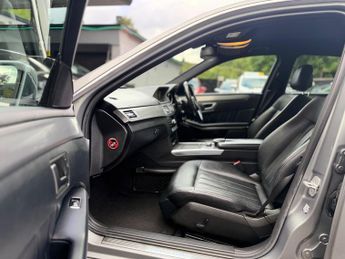 Mercedes-Benz E Class 2.1 E220 CDI SE G-Tronic+ Euro 5 (s/s) 4dr