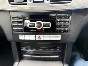Mercedes-Benz E Class 2.1 E220 CDI SE G-Tronic+ Euro 5 (s/s) 4dr