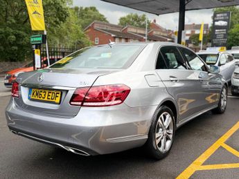 Mercedes-Benz E Class 2.1 E220 CDI SE G-Tronic+ Euro 5 (s/s) 4dr