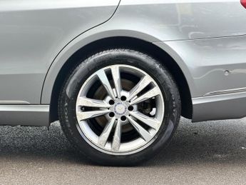 Mercedes-Benz E Class 2.1 E220 CDI SE G-Tronic+ Euro 5 (s/s) 4dr