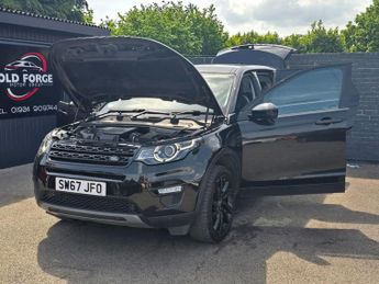 Land Rover Discovery Sport 2.0 TD4 HSE Black Auto 4WD Euro 6 (s/s) 5dr