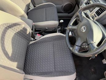 Nissan X-Trail 2.5i Sport 5dr