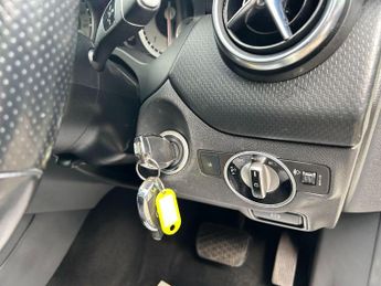 Mercedes-Benz A Class 1.5 A180 CDI Sport 7G-DCT Euro 5 (s/s) 5dr