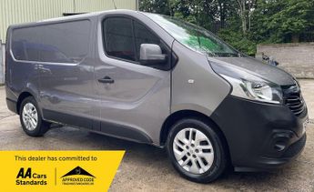 Renault Trafic 1.6 dCi ENERGY 27 Sport Nav Panel Van 5dr Diesel Manual SWB Stan