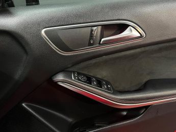 Mercedes-Benz A Class 2.1 A200d AMG Line (Premium) 7G-DCT Euro 6 (s/s) 5dr