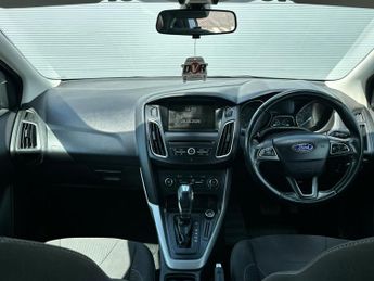 Ford Focus 1.6 Zetec Powershift Euro 6 5dr