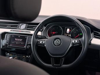 Volkswagen Passat 2.0 TDI BlueMotion Tech GT DSG Euro 6 (s/s) 5dr