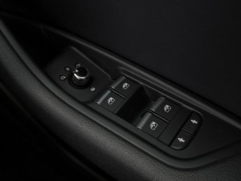Audi A4 2.0 TDI S line S Tronic Euro 6 (s/s) 4dr