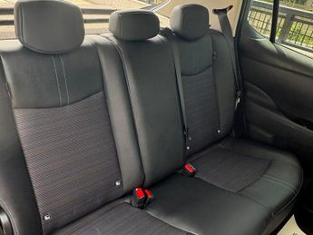 Nissan Leaf 40kWh N-Connecta Auto 5dr