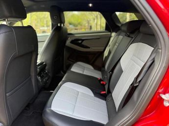 Land Rover Range Rover Evoque 2.0 D200 MHEV R-Dynamic HSE Auto 4WD Euro 6 (s/s) 5dr