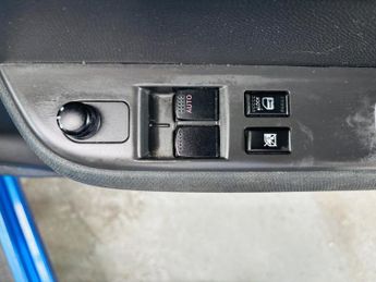 Suzuki Swift 1.5 GLX 5dr