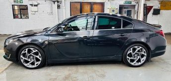 Vauxhall Insignia 2.0 CDTi SRi VX Line Nav Auto Euro 6 5dr