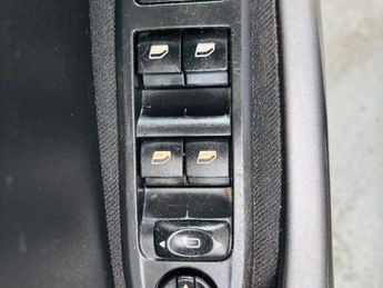 Peugeot 308 1.6 e-HDi Access EGC Euro 5 (s/s) 5dr