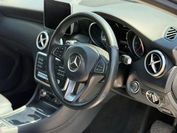 Mercedes-Benz A Class 1.5 A180d Sport 7G-DCT Euro 6 (s/s) 5dr