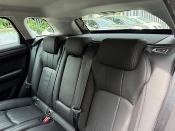 Land Rover Range Rover Evoque 2.0 TD4 SE Tech Auto 4WD Euro 6 (s/s) 5dr