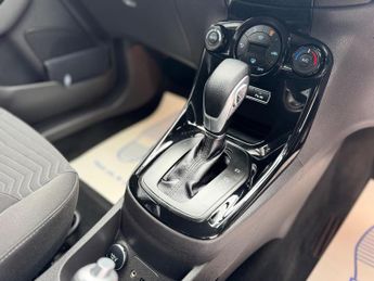 Ford Fiesta 1.6 Titanium Powershift Euro 5 5dr
