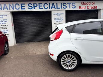 Ford Fiesta 1.6 Titanium Powershift Euro 5 5dr