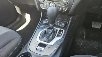 Jeep Cherokee 2.2 MultiJetII Overland Auto 4WD Euro 6 (s/s) 5dr