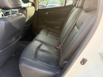 Nissan Leaf 30kWh Tekna Auto 5dr