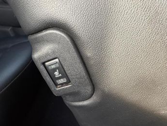 Nissan Leaf 30kWh Tekna Auto 5dr