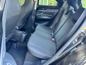 Toyota Aygo X 1.0 VVT-i Pure x-shift Euro 6 (s/s) 5dr