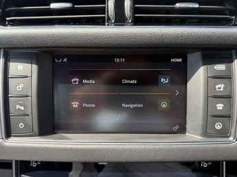 Jaguar XF 2.0d R-Sport Euro 6 (s/s) 4dr