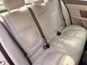 Jaguar XF 3.0d V6 Premium Luxury Auto Euro 5 4dr