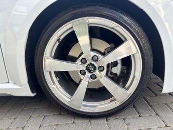 Audi TT 2.0 TFSI 40 S line S Tronic Euro 6 (s/s) 3dr