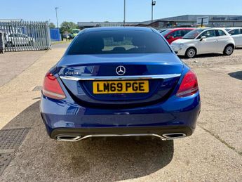 Mercedes-Benz C Class 1.6 C200d AMG Line (Premium) G-Tronic+ Euro 6 (s/s) 4dr