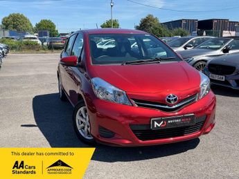 Toyota Yaris 1.33 Dual VVT-i TR Multidrive S Euro 5 5dr