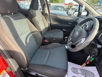 Toyota Yaris 1.33 Dual VVT-i TR Multidrive S Euro 5 5dr