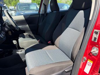 Toyota Yaris 1.33 Dual VVT-i TR Multidrive S Euro 5 5dr