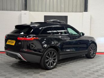 Land Rover Range Rover Velar 3.0 D300 R-Dynamic HSE Auto 4WD Euro 6 (s/s) 5dr