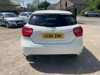Mercedes-Benz A Class 1.8 A200 CDI Sport 7G-DCT Euro 5 (s/s) 5dr