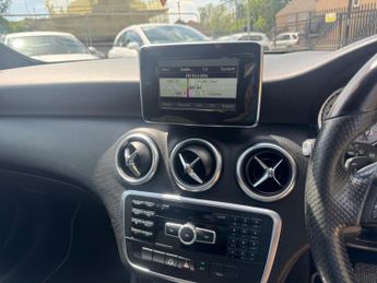 Mercedes-Benz A Class 1.8 A200 CDI Sport 7G-DCT Euro 5 (s/s) 5dr