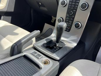 Volvo C70 2.0D S (Premium Pack) Powershift 2dr