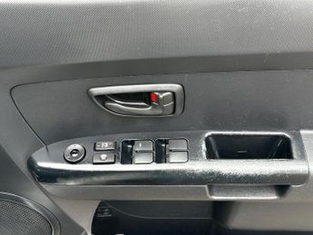 Kia Soul 1.6 CRDi 2 SUV 5dr Diesel Manual Euro 4 (126 bhp)