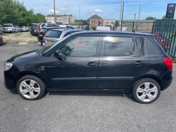 Skoda Fabia 1.6 16V Sport 5dr