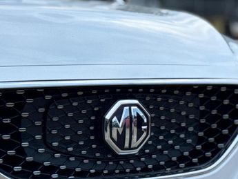 MG MG ZS 44.5kWh Exclusive Auto 5dr