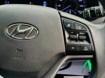 Hyundai TUCSON 1.7 CRDi Blue Drive SE Nav DCT Euro 6 (s/s) 5dr