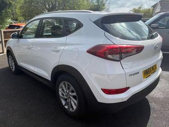 Hyundai TUCSON 1.7 CRDi Blue Drive SE Nav DCT Euro 6 (s/s) 5dr