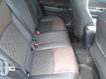Toyota C-HR 1.2 VVT-i Excel CVT AWD Euro 6 (s/s) 5dr