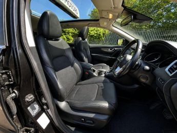Nissan Qashqai 1.6 dCi Tekna XTRON Euro 6 (s/s) 5dr