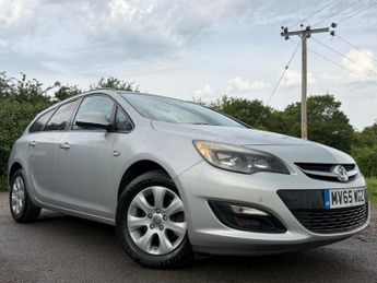 Vauxhall Astra 1.6 CDTi ecoFLEX Design Sports Tourer Euro 6 (s/s) 5dr