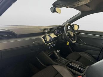 Audi Q3 2.0 TFSI 40 S line SUV 5dr Petrol S Tronic quattro Euro 6 (s/s) 