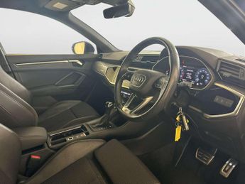 Audi Q3 2.0 TFSI 40 S line SUV 5dr Petrol S Tronic quattro Euro 6 (s/s) 