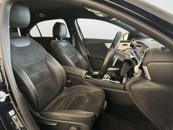 Mercedes-Benz A Class 1.3 A250e 15.6kWh AMG Line Edition (Premium) Saloon 4dr Petrol P