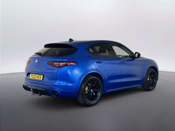 Alfa Romeo Stelvio 2.2 TD Veloce SUV 5dr Diesel Auto Q4 AWD Euro 6 (s/s) (210 ps)